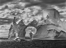  © Sebastião Salgado, Amazonas Images, Penisola Antartica, 2005, published in © Sebastião Salgado, Amazonas Images by 93184195@N04