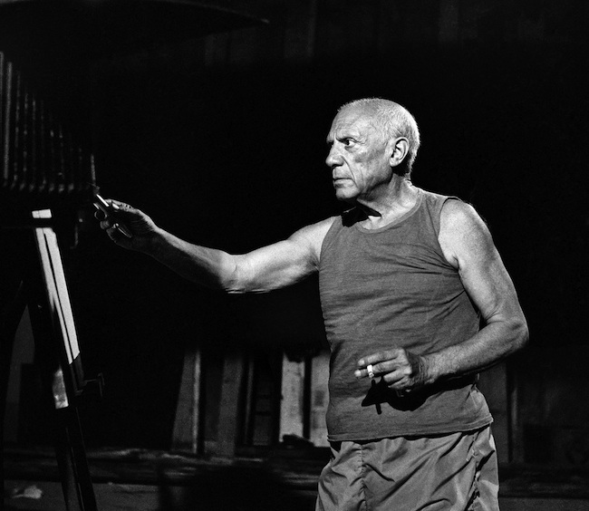 Andre Villers, Picasso pendant tournage " Le Mystere Picasso" de Henri Clouzot, Nice 1955, 122cm x 110cm, editionNo 4/7. Courtesy Suite 59 Gallery