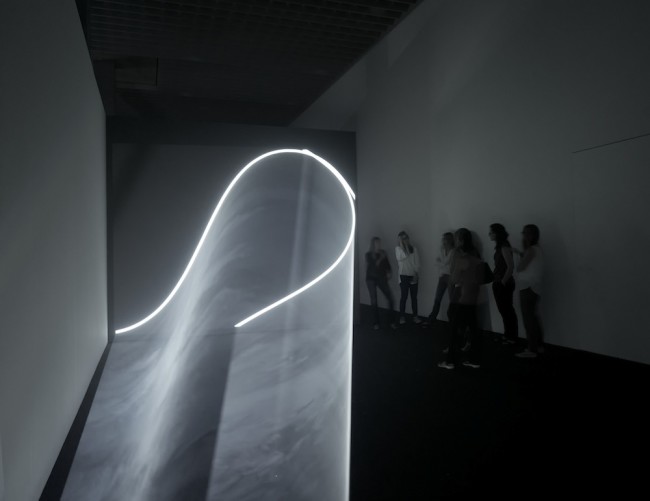 Anthony McCall. Solid Light Works, veduta dell’esposizione, MASILugano, Lugano 2015 Foto Stefania Beretta, Verscio