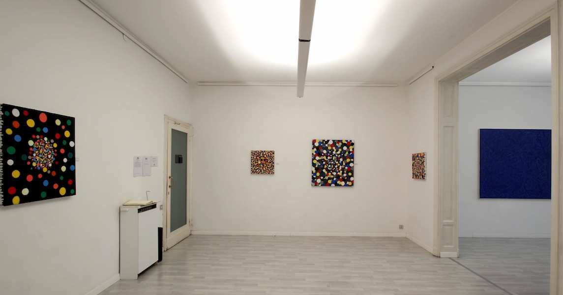 Davide Nido. Persistenze mutevoli, veduta della mostra, Galleria Blu, Milano Courtesy della galleria