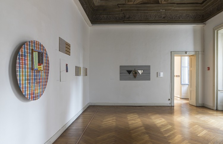 Albano Morandi. Immagini rubate a memoria, veduta della mostra (prima sala), Galleria Milano, Milano