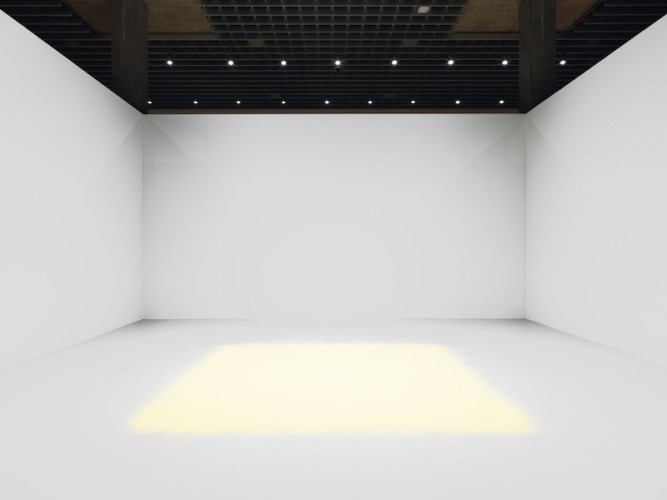 Wolfgang Laib, Polline di pino, 2012-15, 300x300 cm Collezione privata © 2017 Hartmut Nägele